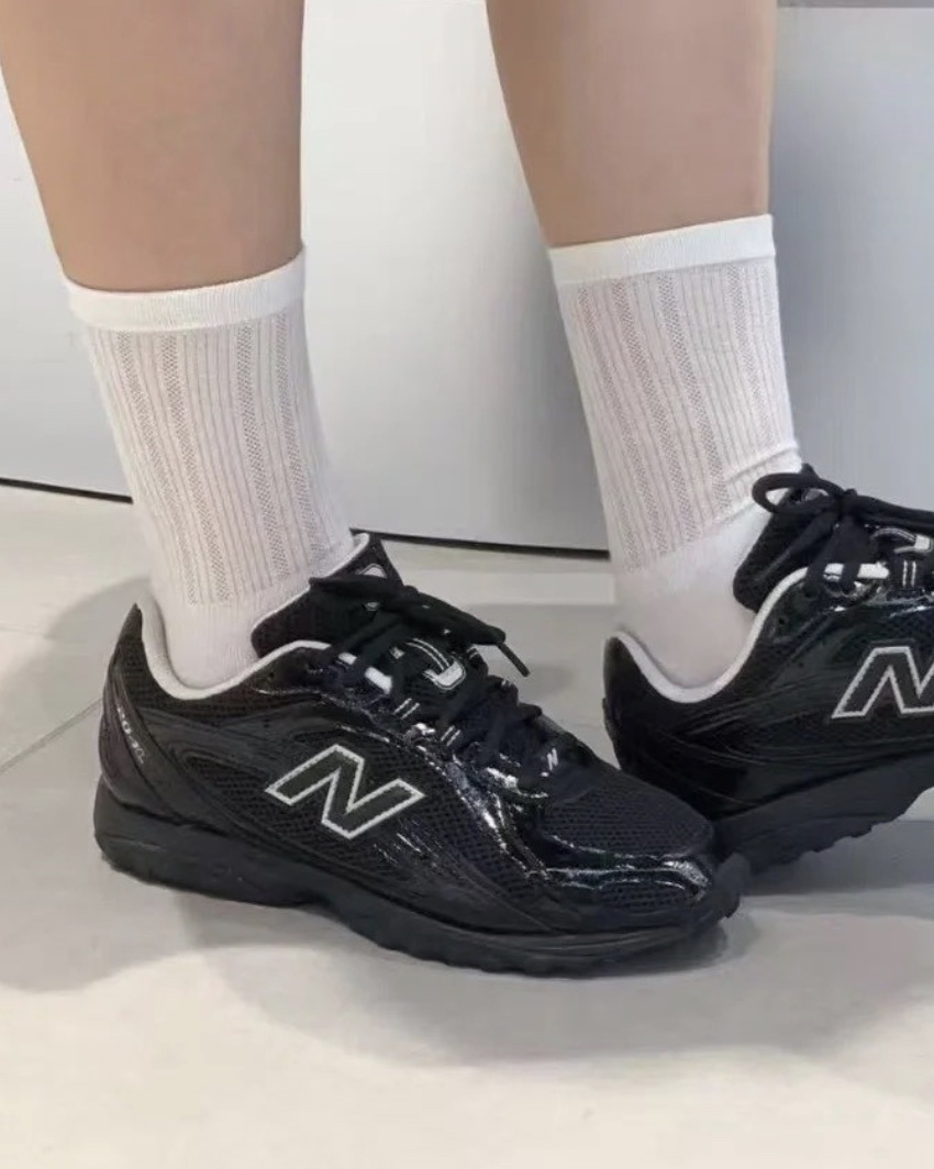New Balance 204L 曜石黑